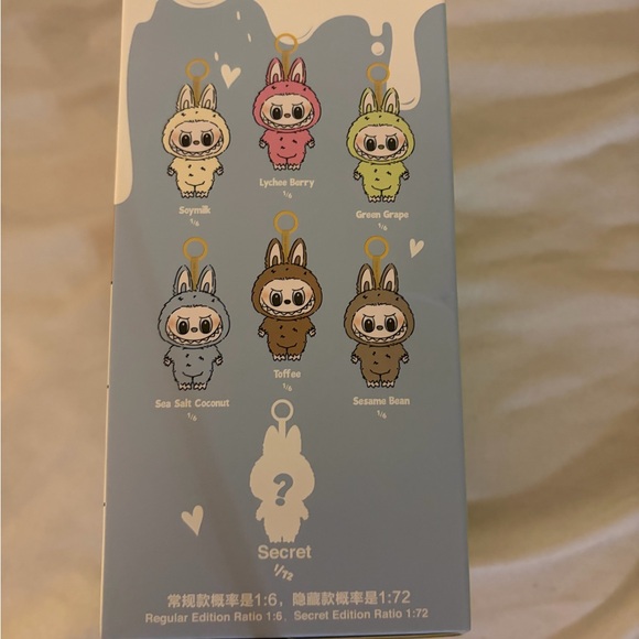 Lychee Berry Labubu - Picture 7 of 7